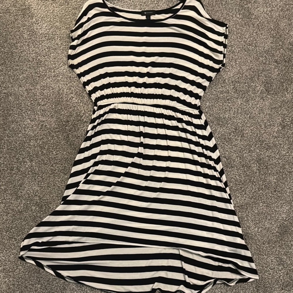 AB Studio Black and White Scoop Neck Sundress